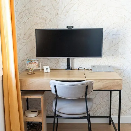 Cozy Family House T5 Мериньяк